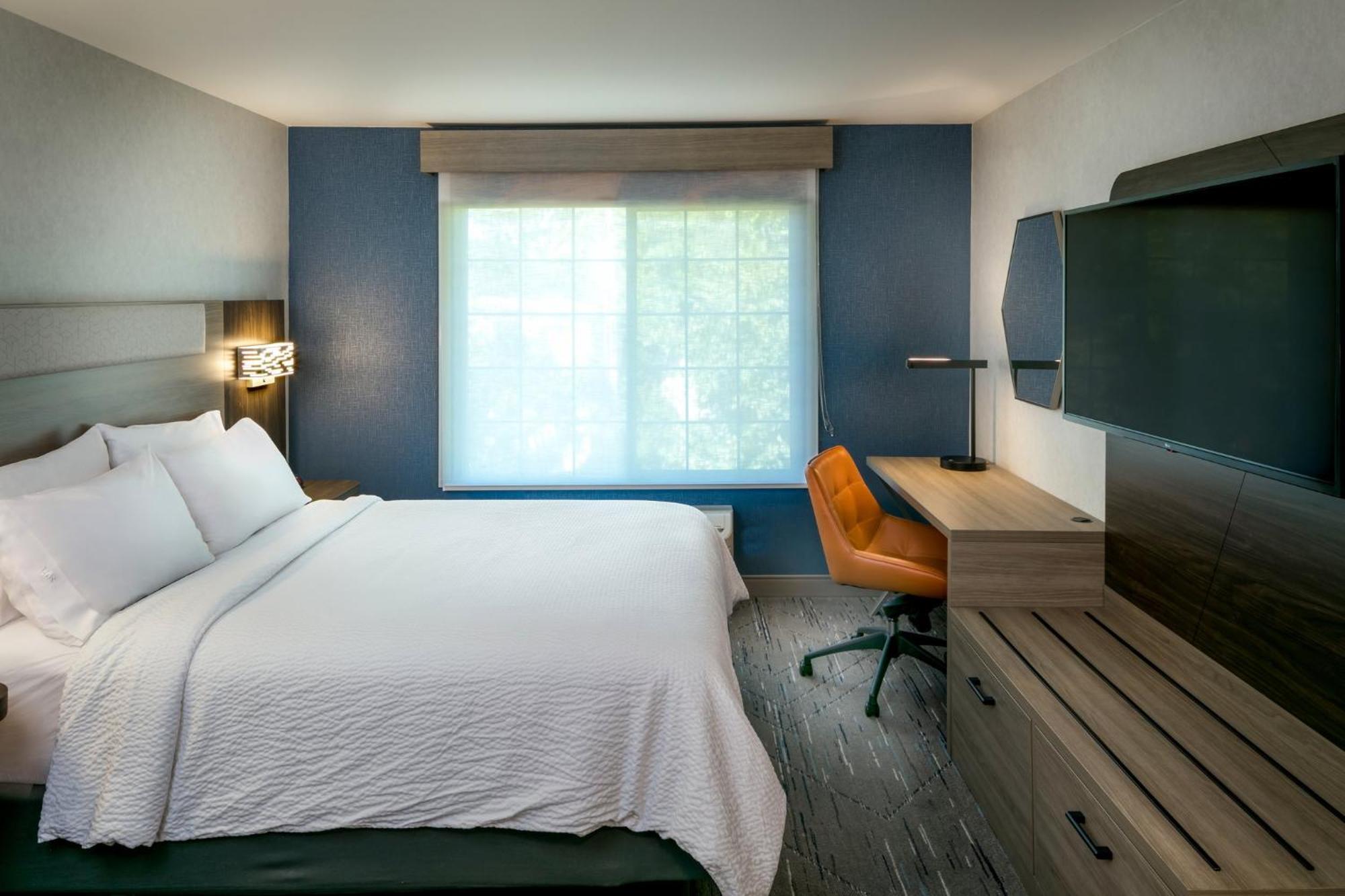 Holiday Inn Express Corvallis-On The River By Ihg Exterior photo